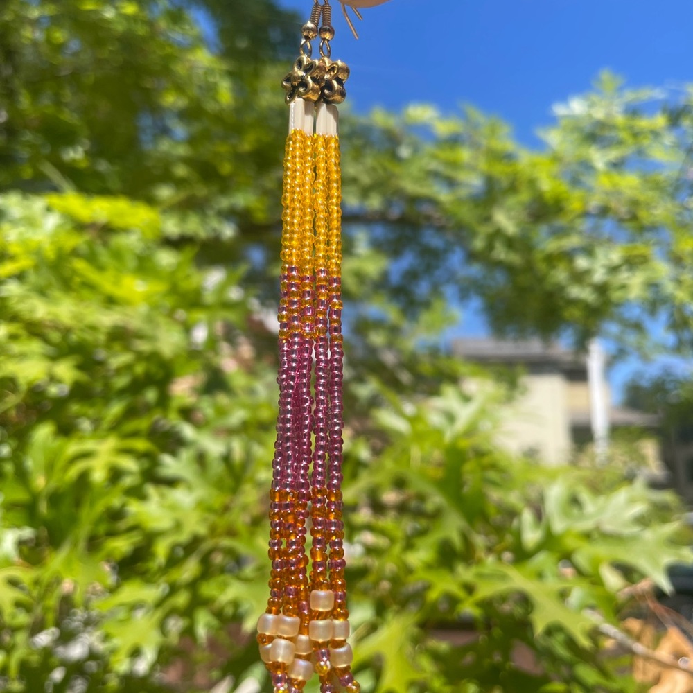 Elegant Beaded Earrings in Gold and Purple
